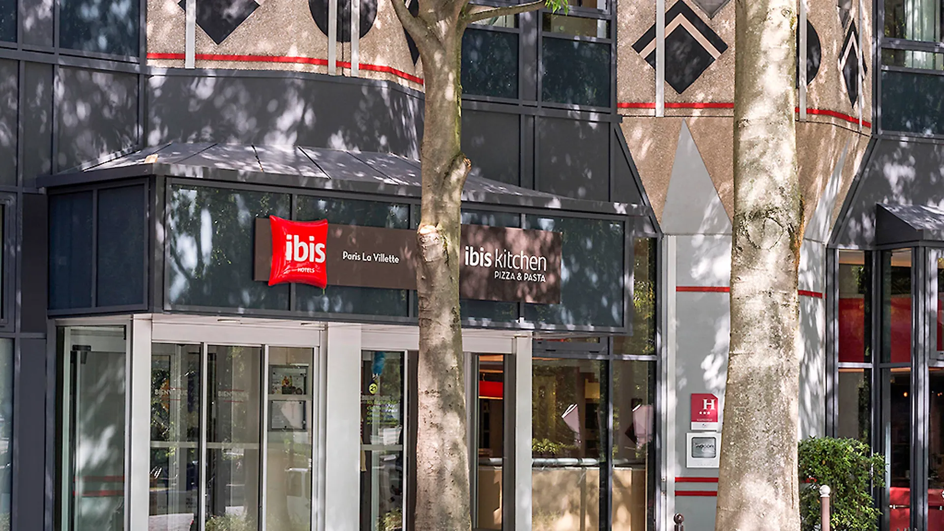 *** Hotel Ibis Paris La Villette Cite Des Sciences 19Eme France