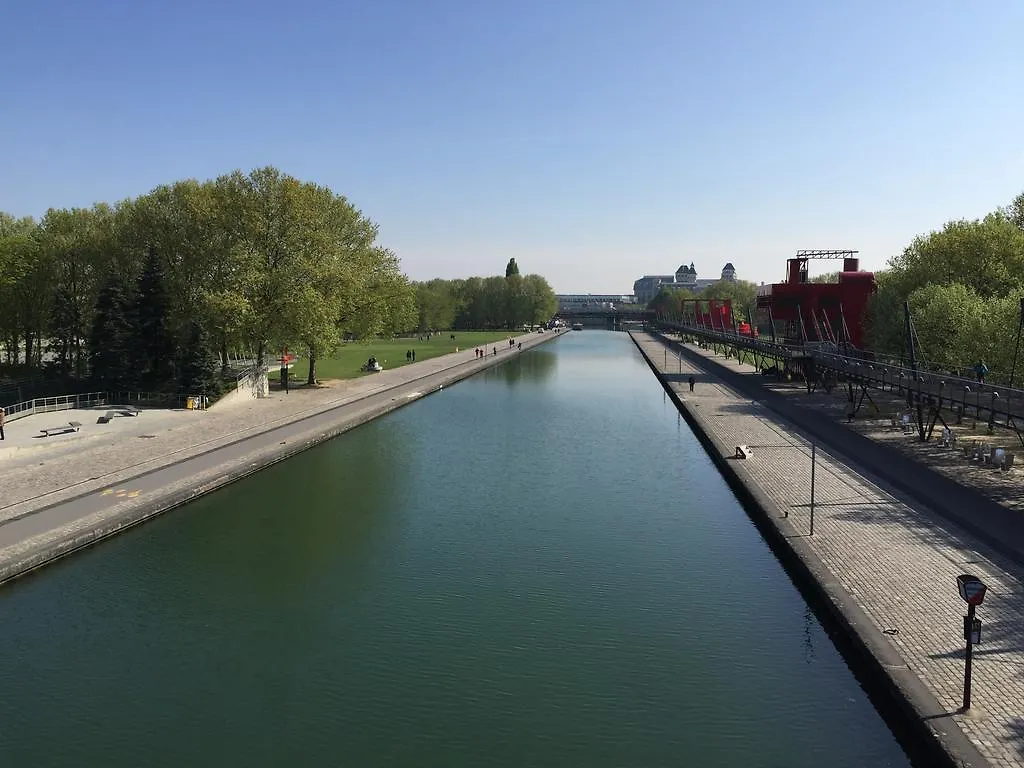 Hotel Ibis Paris La Villette Cite Des Sciences 19Eme