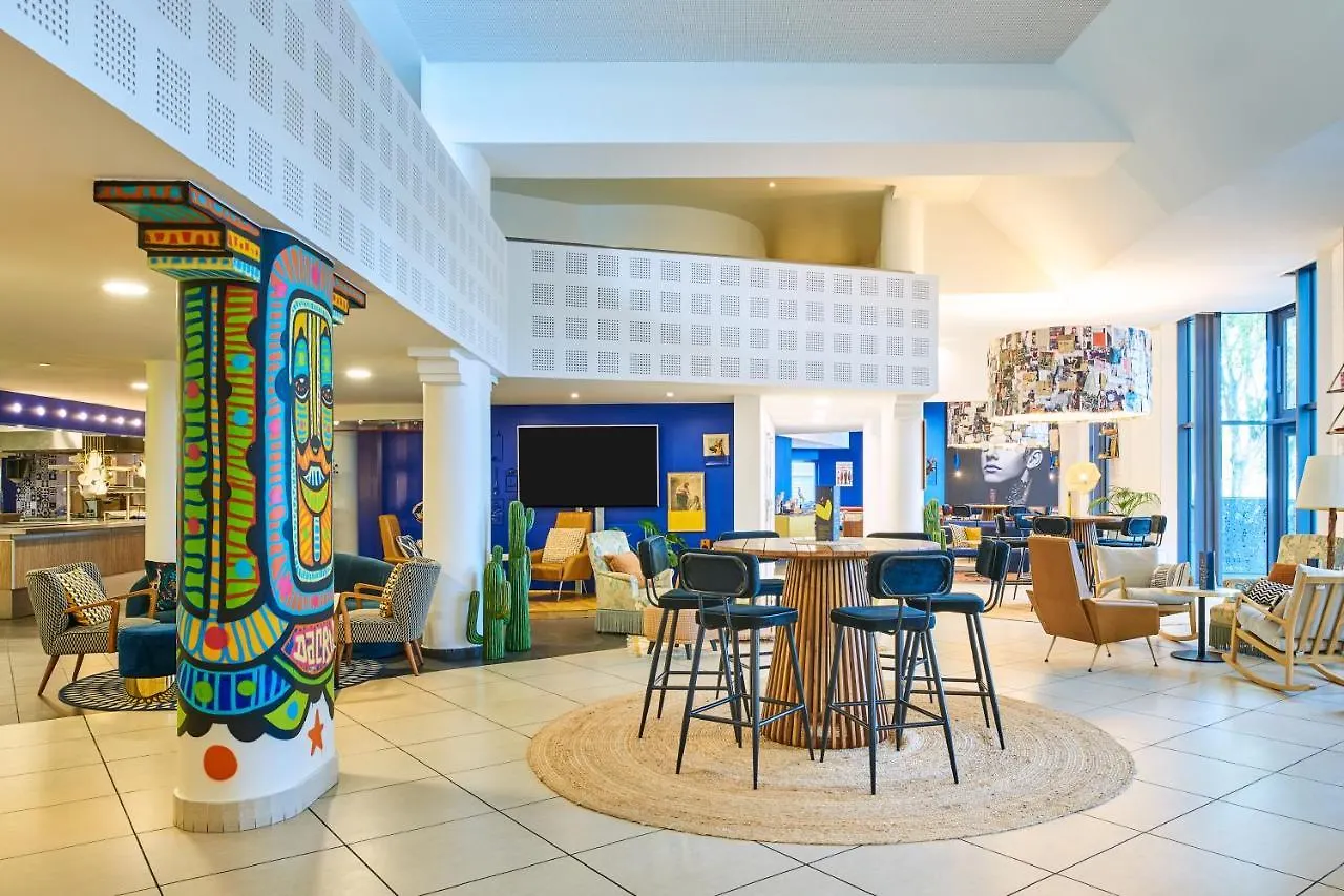 Hotel Ibis Paris La Villette Cite Des Sciences 19Eme