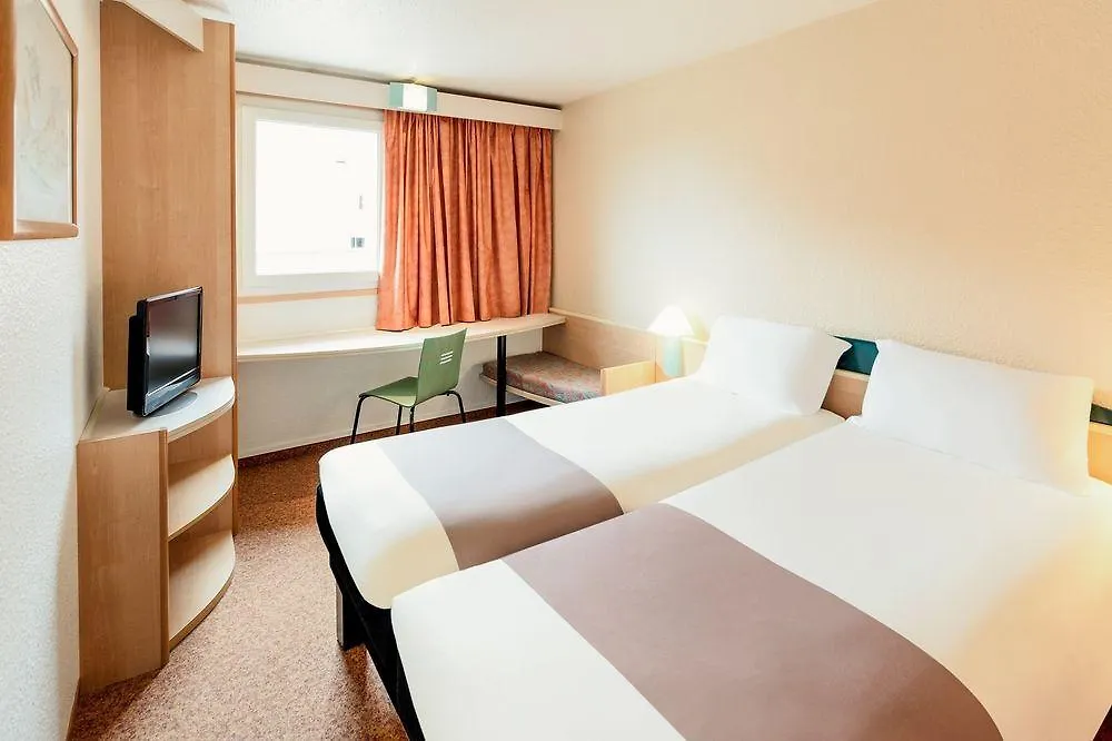 Ibis Paris La Villette Cite Des Sciences 19Eme