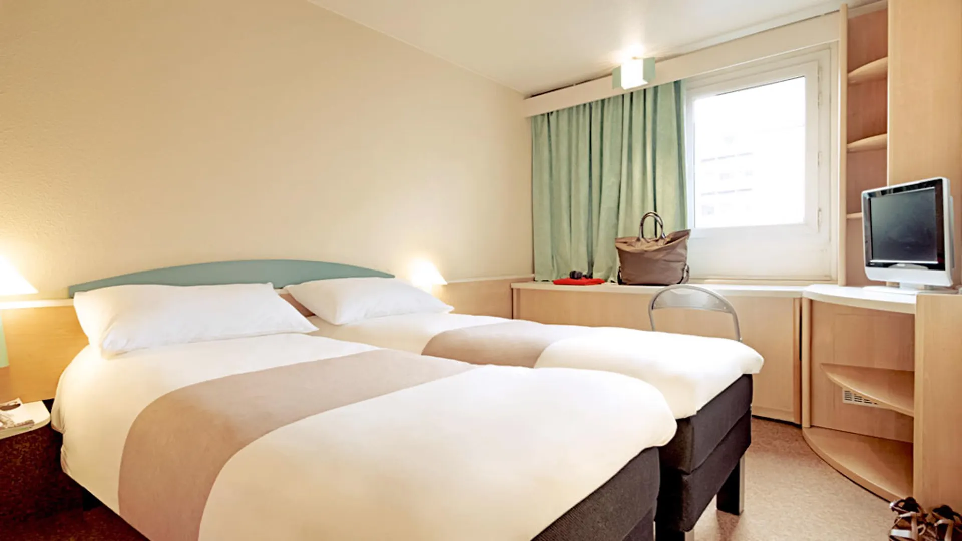 Ibis Paris La Villette Cite Des Sciences 19Eme 3*,  France