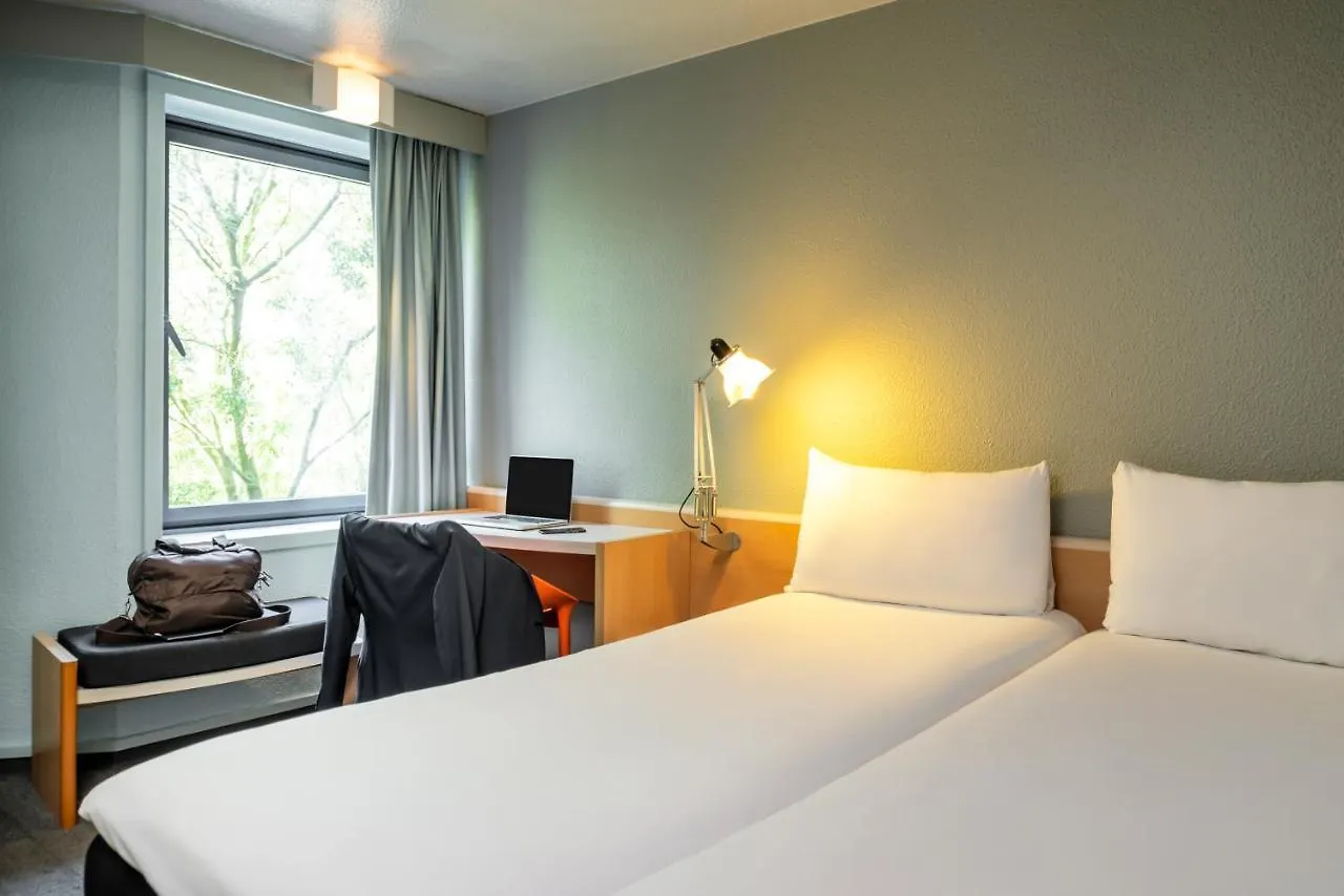 Hotel ibis Paris La Villette Cité des Sciences 19ème